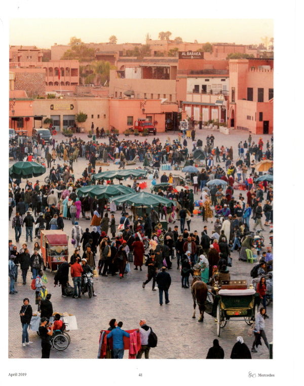 picture of a market in morocco