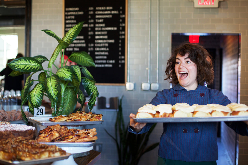 Ellen Bennett at Fox in the Snow Cafe