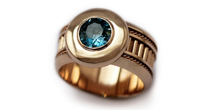 Rose gold with blue Topaz gemstone misti ring