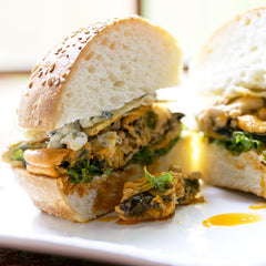 Mussels in Escabeche Sandwich