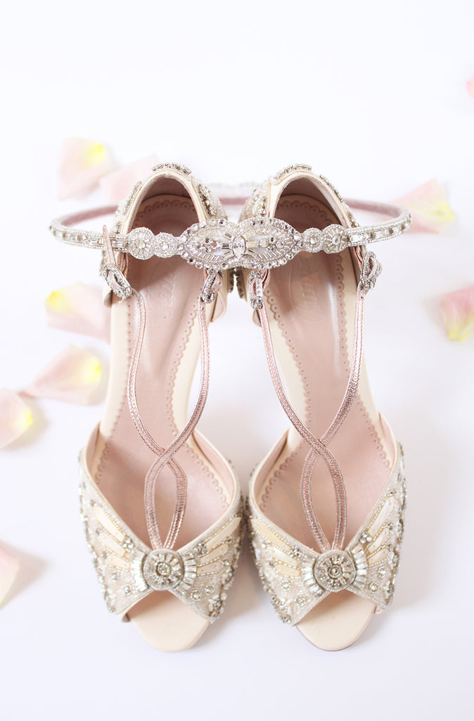 Emmy London Francesca Shoes and Teardrop Halo Summer Wedding Accessory Styling