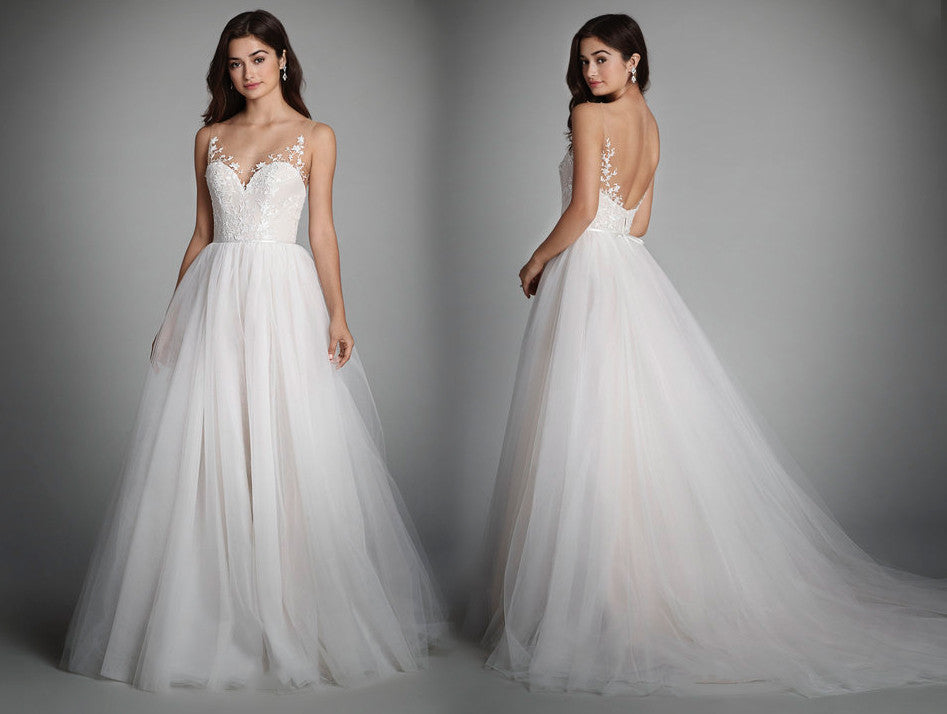 Hayley Paige luxury wedding dress in the Cloe style