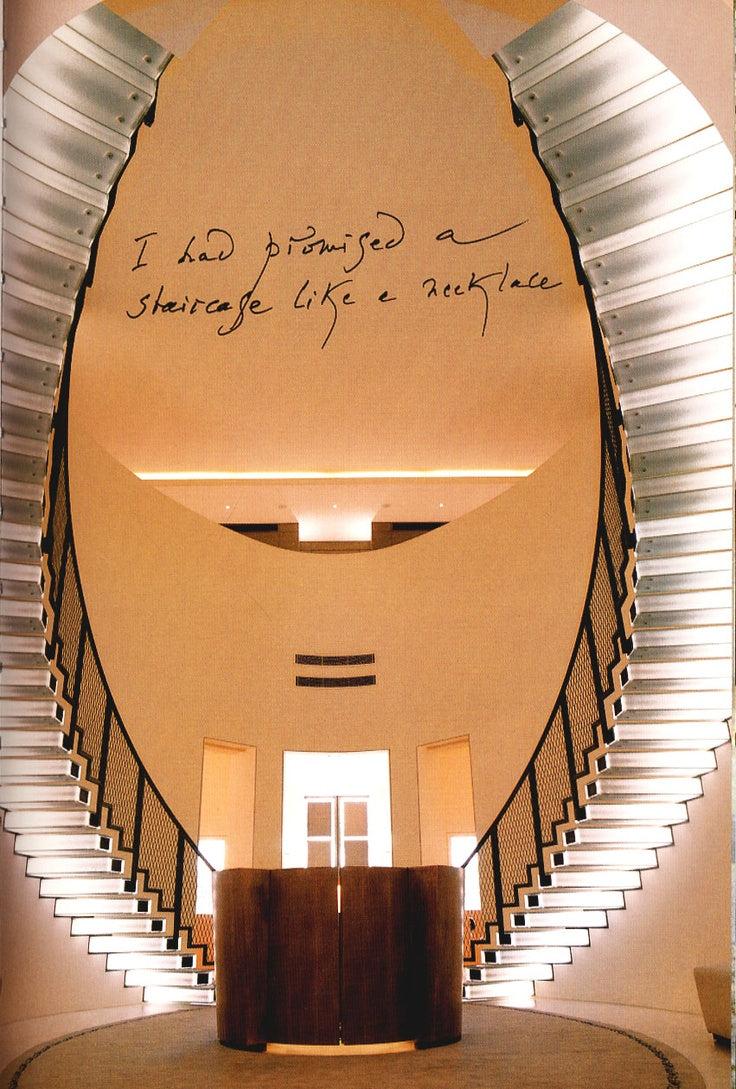 ♥ Gildo Pastor Center, Monaco, 1996 ♥ Andrée diseñó esta escalera para que se pareciera a un collar ♥