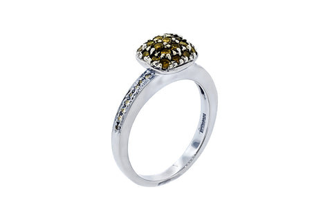 Anillo de Oro 18k con 0.52CTW Diamantes VS1