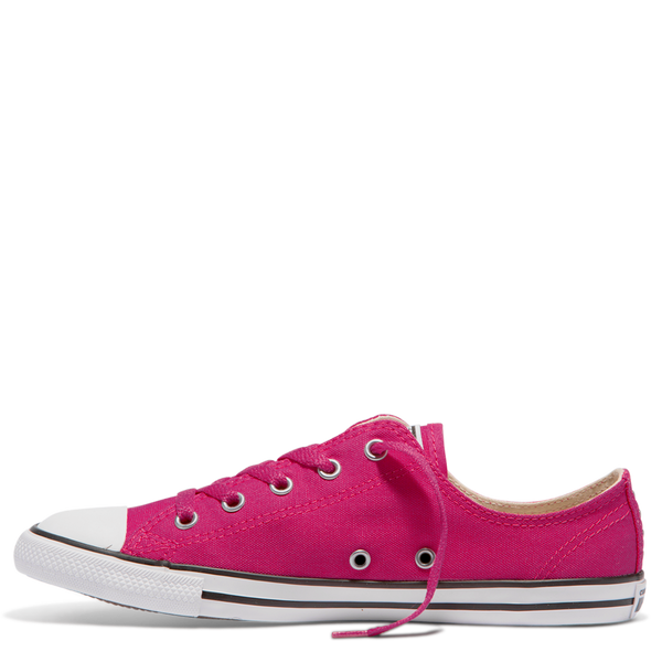 converse dainty pink