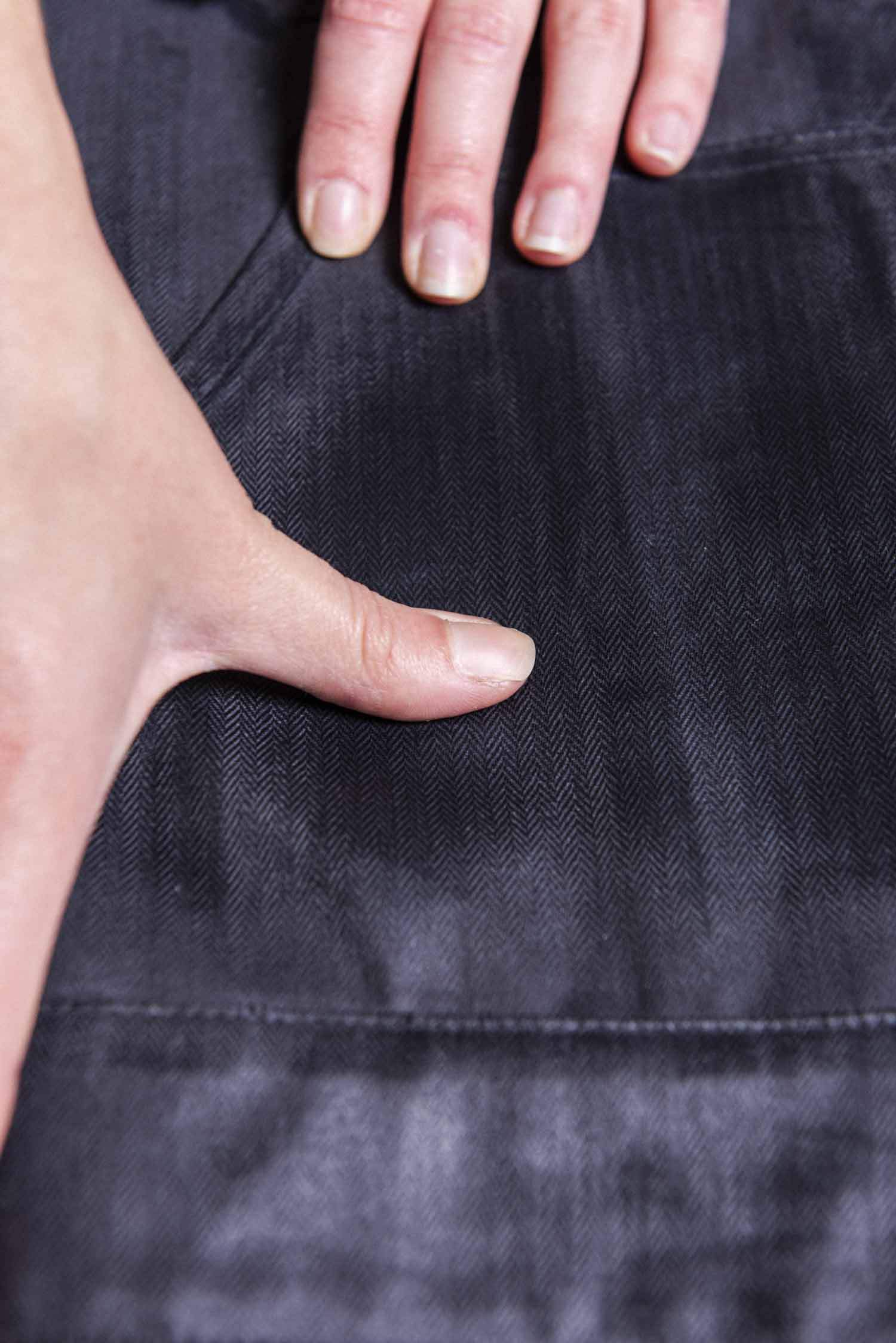 How To Otter Wax A Bridge And Burn Twill Jacket