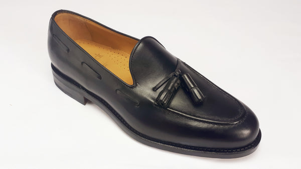 Berwick 8491 Tassel Moccasin - Black – Anand Shoes of Stamford