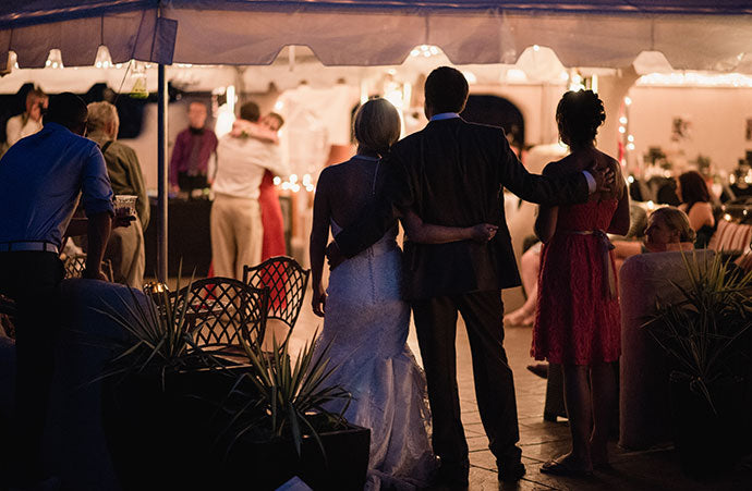 Rustic Romantic Desert Wedding - http://pieceofcakeweddingdecor.com