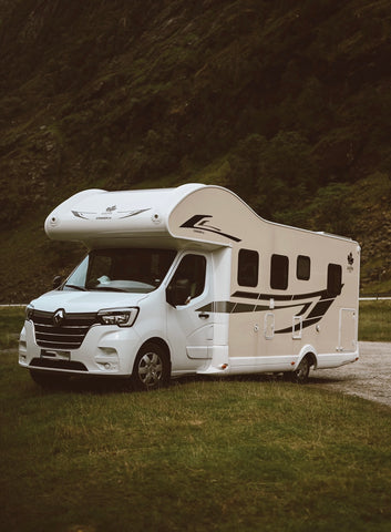 Sol and Pepper Vanlife WOMO Ahorn Canada AE 2020