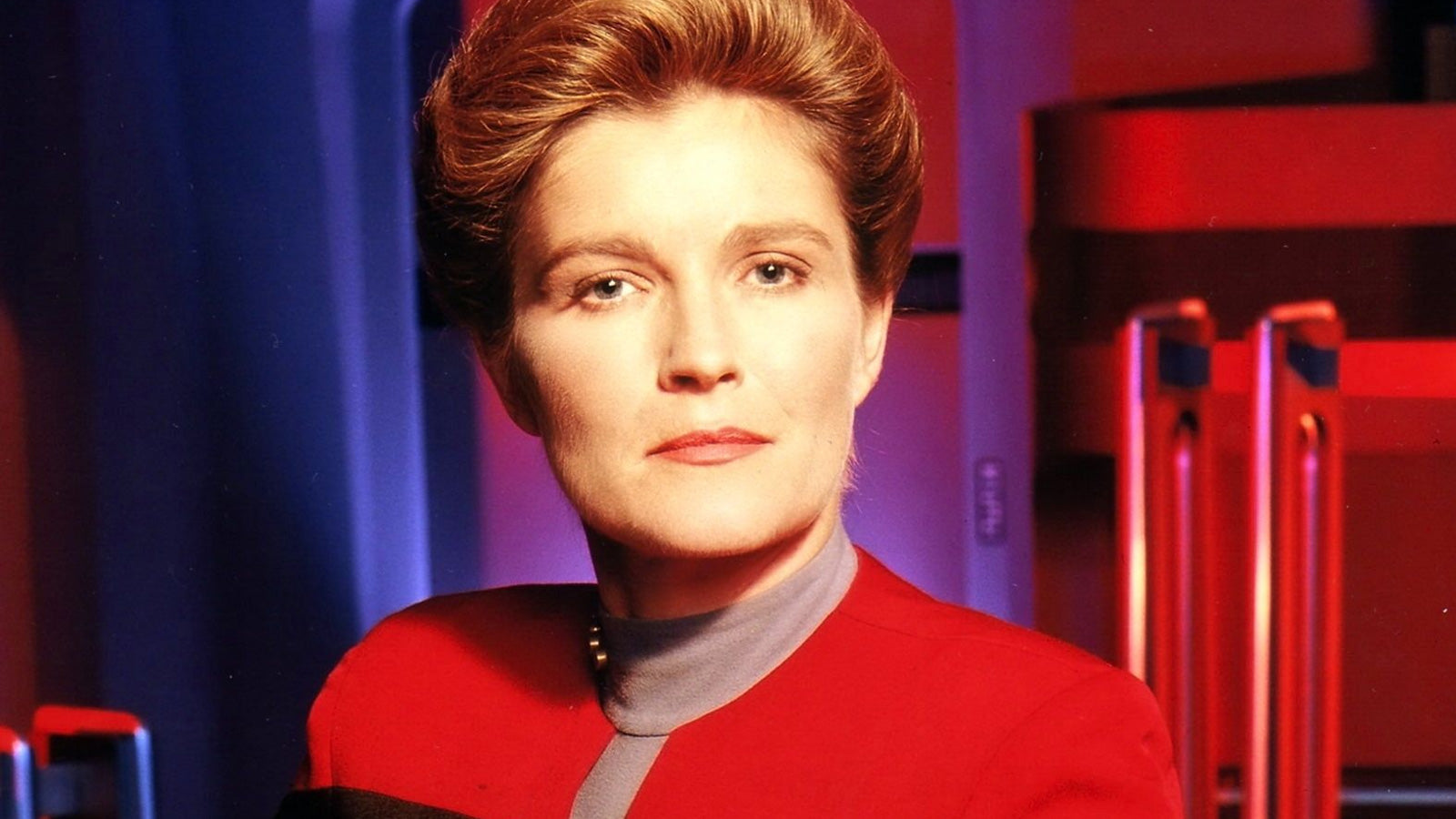 Captain Janeway - Star Trek Voyager