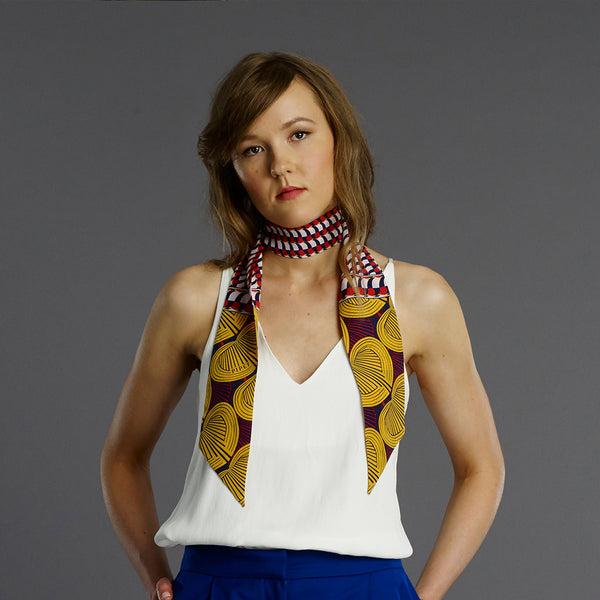 Capelletti Skinny scarf by PIPET for Fashion and Textile Museum