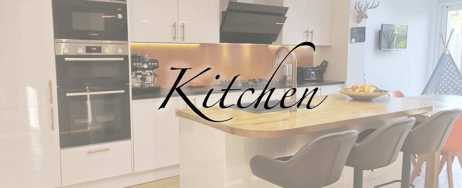Cream and copper accessories kitchen  Copper kitchen accessories, Copper kitchen  decor, Kitchen