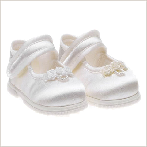 Flower girl shoes and childrens bridesmaid shoes in ivory and white UK ...