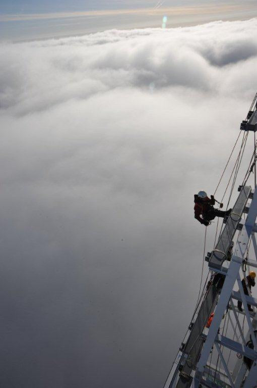 rope access worker on the shard