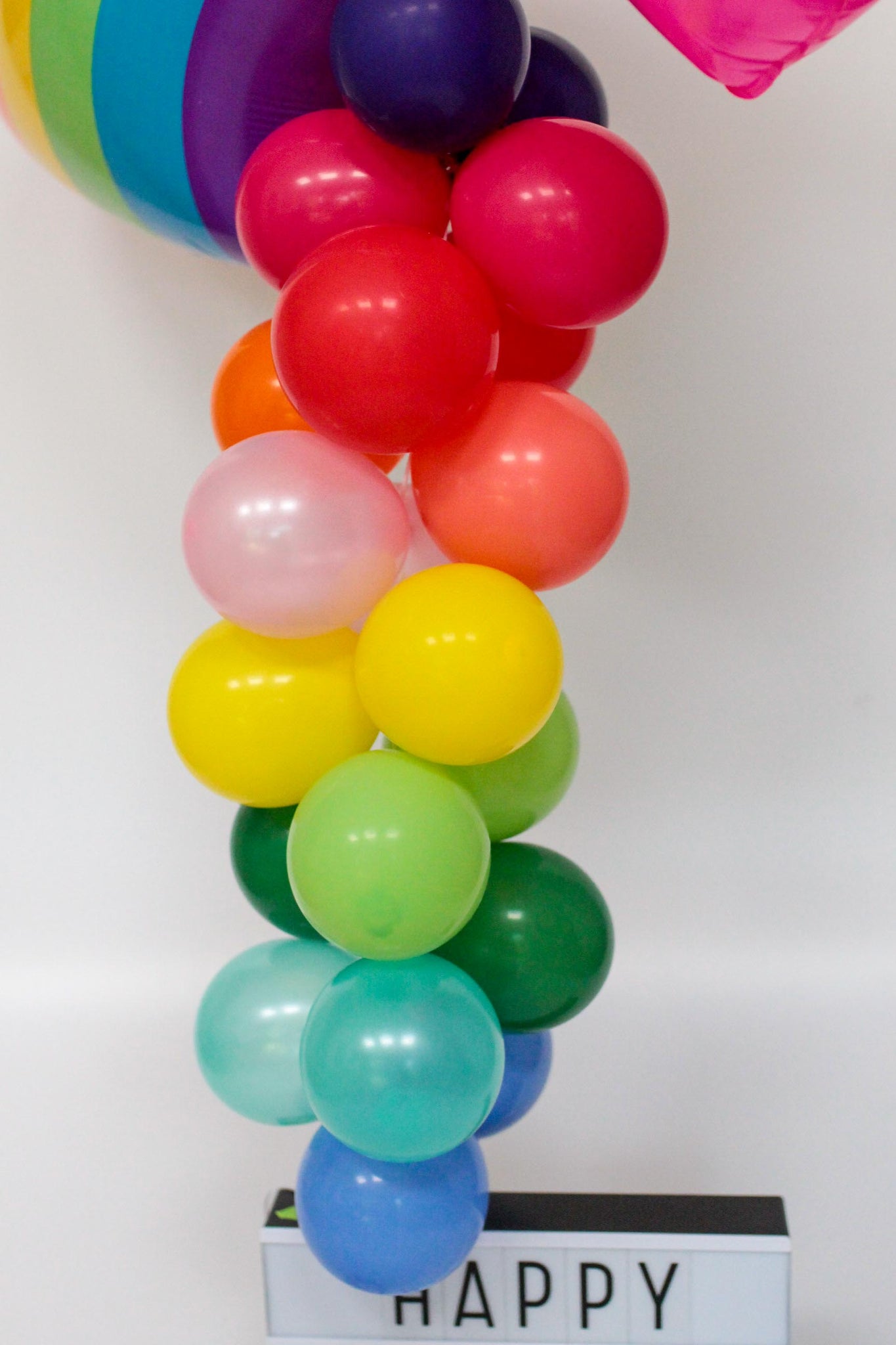 Balloon Garland rainbow