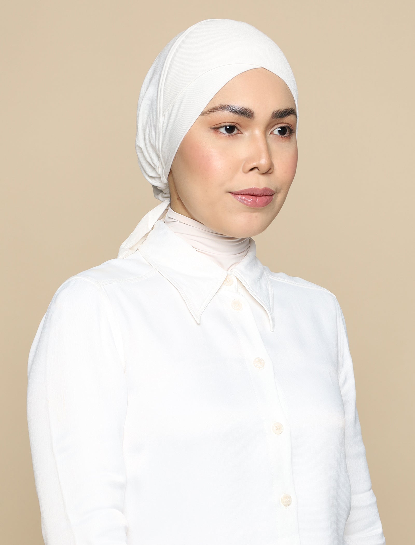 V Bonnet Soft Jersey Underscarf - White