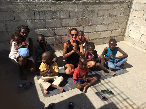 Serena Bufalino meditation with kids in Haiti