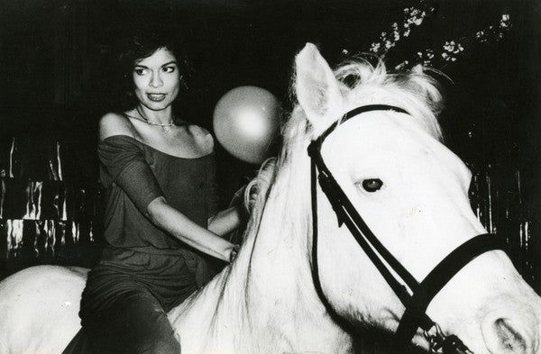 Bianca Jagger, 1977