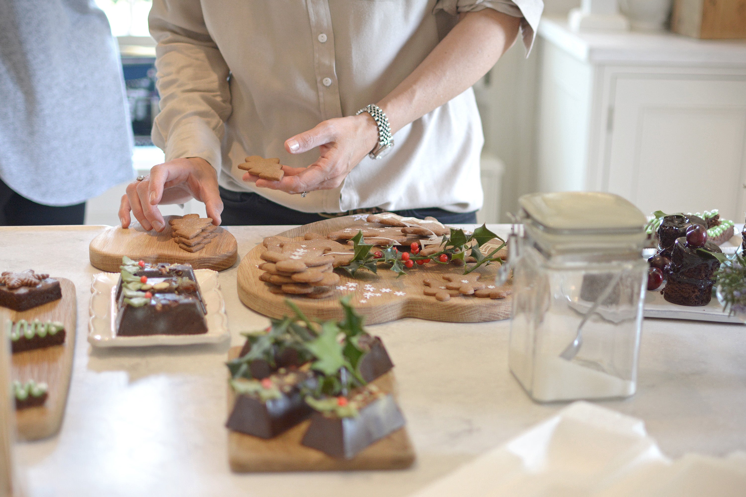 Sophie Allport Behind the Scenes Home for Christmas