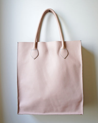 Gobi Shopper Tote Bag in Pastel Pink
