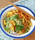 spicy asian noodle recipe with turmeric by SeasonWithSpice.com