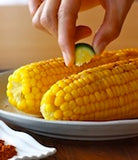 corn on the cob recipe with garlic powder by SeasonWithSpice.com
