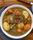 Winter beef stew recipe made with cloves by SeasonWithSpice.com