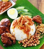 Malaysian Nasi Lemak recipe made with star anise by SeasonWithSpice.com
