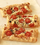 Tomato cheese tart recipe with red chili flakes by SeasonWithSpice.com