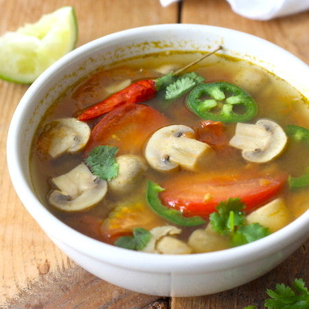 easy vegetarian tom yum soup with thai spices