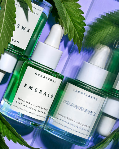 What are reviewers saying about Herbivore's Emerald CBD facial oil?