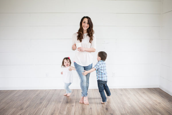 Mommy Daughter Photoshoot Ideas