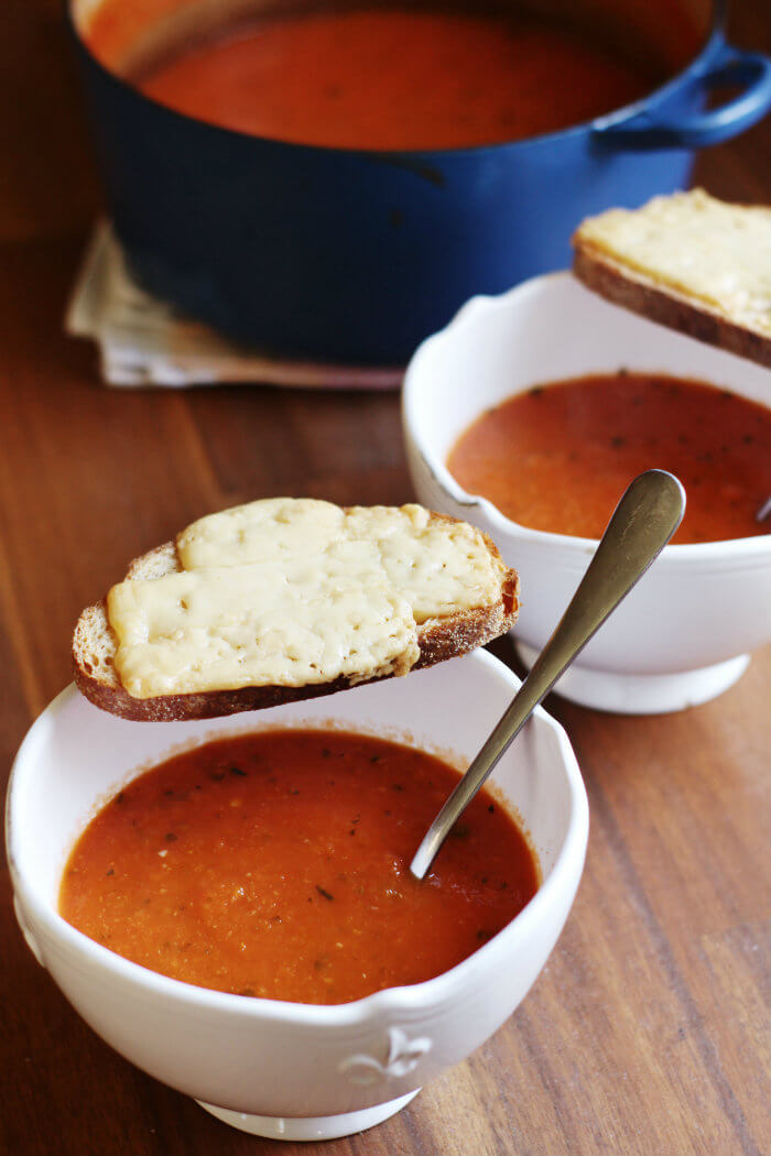 Roasted Tomato and Basil Soup Recipe