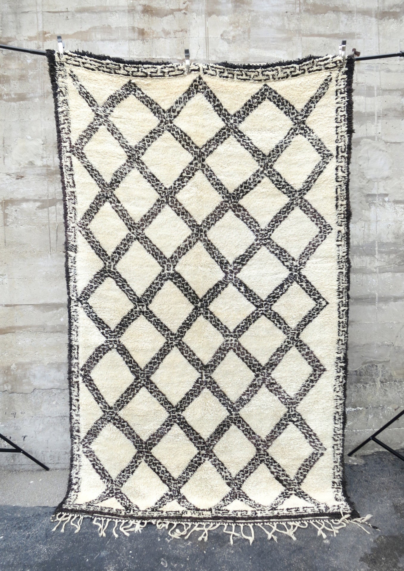 CROSS ROADS Vintage Moroccan Beni Ourain Rug