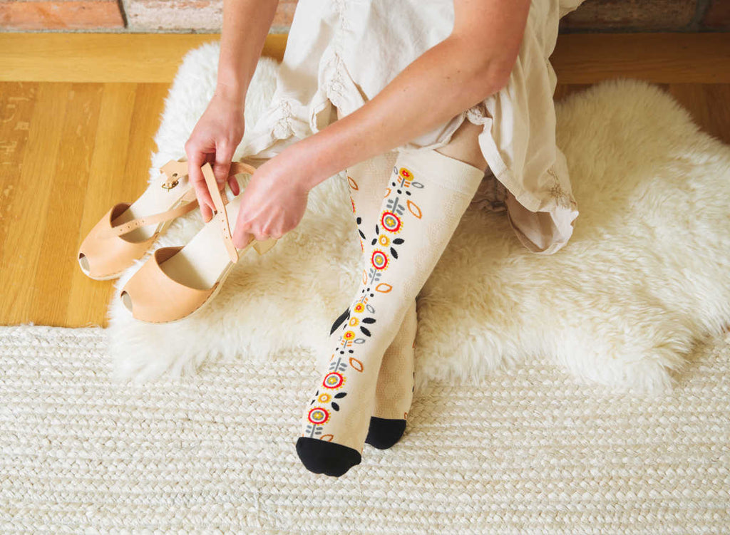 woven pear seamless toe hygge floral socks for women