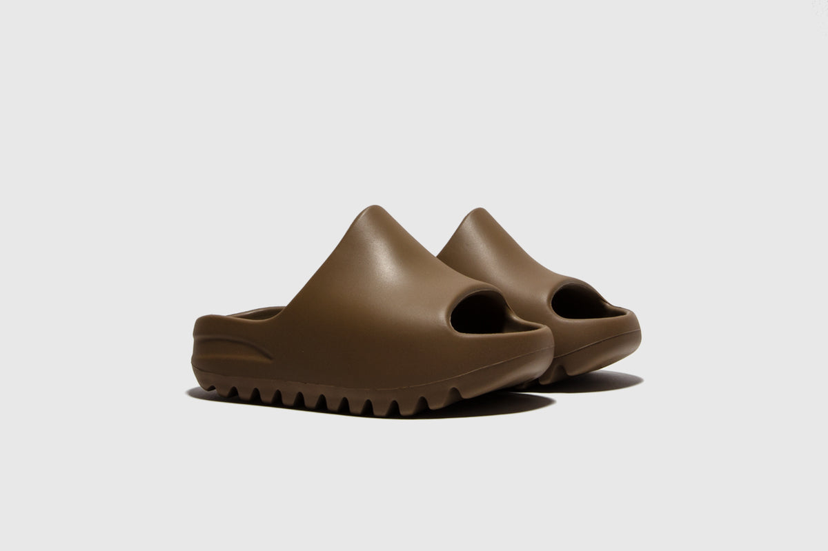 Adidas Yeezy Slide .Resin. FX0494 Titolo