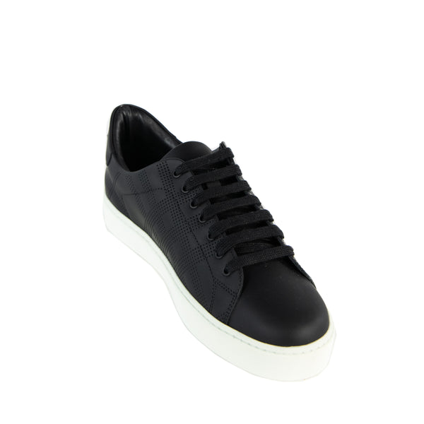 Burberry Black Matte Leather Low Top 