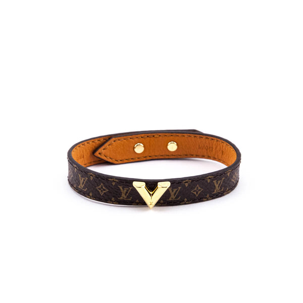 Shop Louis Vuitton 2020-21FW Essential V Bracelet (M6042E, M6042F