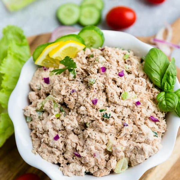  Carbs In Tuna | Is Tuna Keto-Approved? | Chomps 