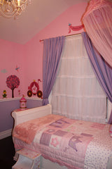 pink girls room 