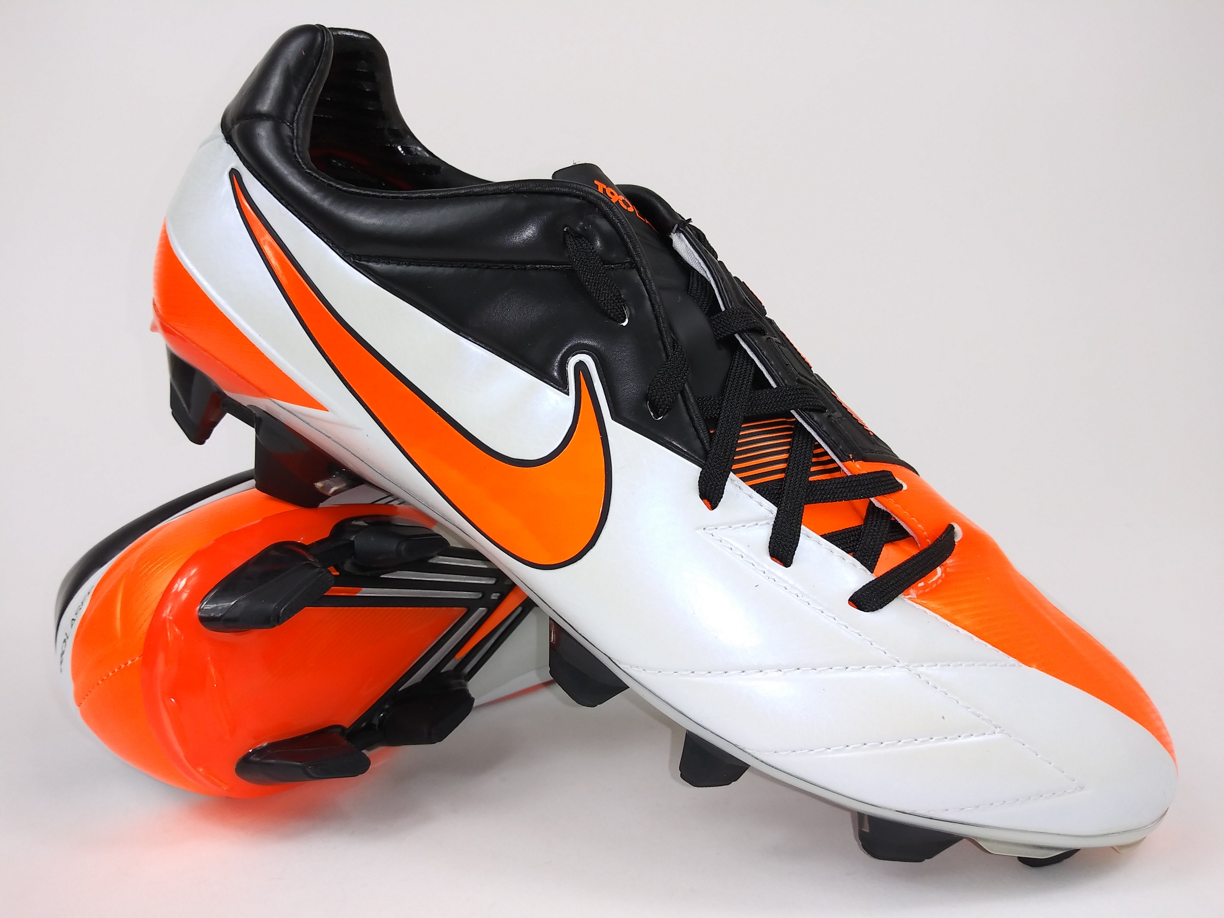 Bemyndige Parlament uklar Nike T90 Laser IV FG White Orange – Villegas Footwear