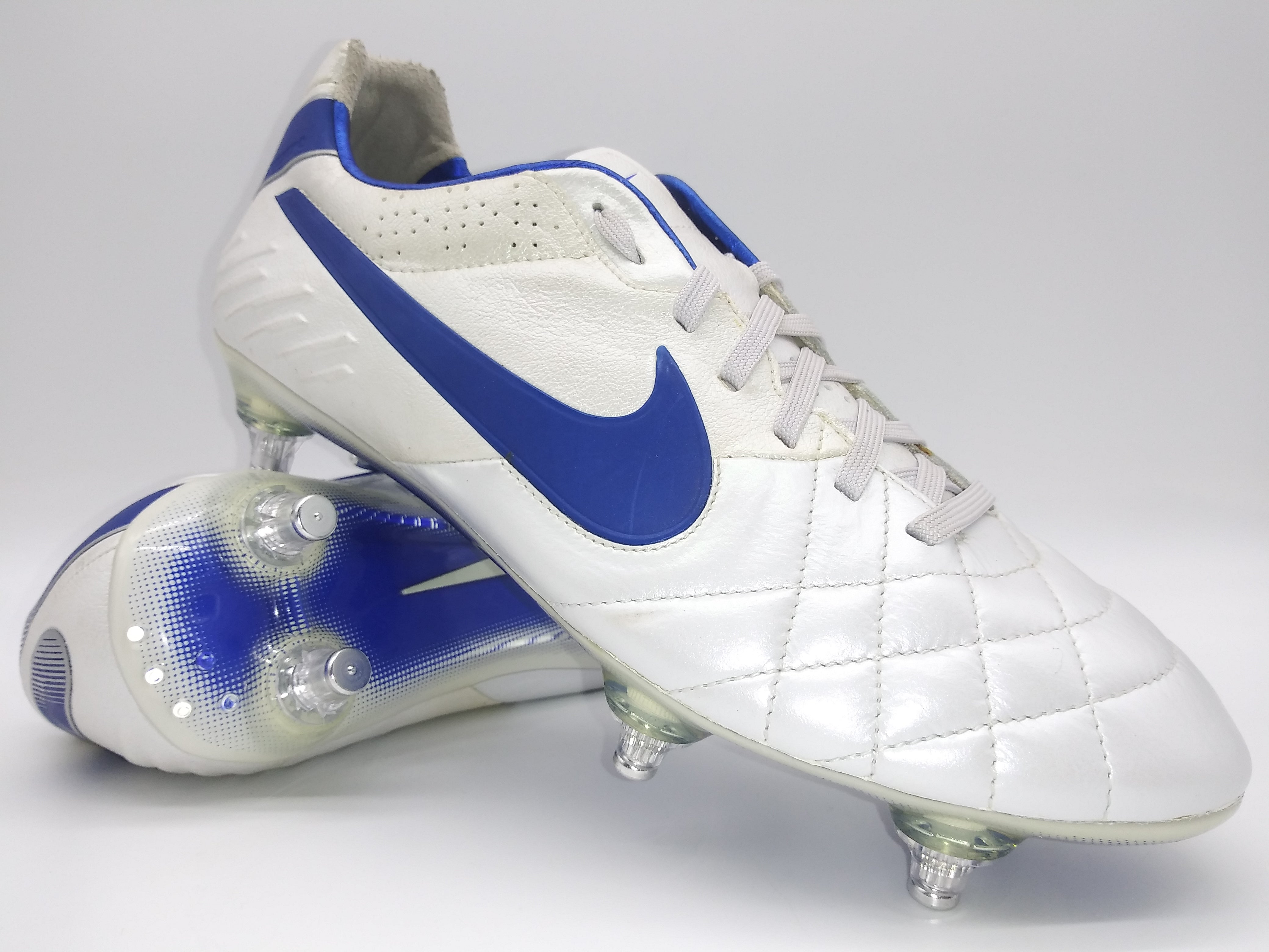Nike Legend IV SG White Blue – Villegas Footwear