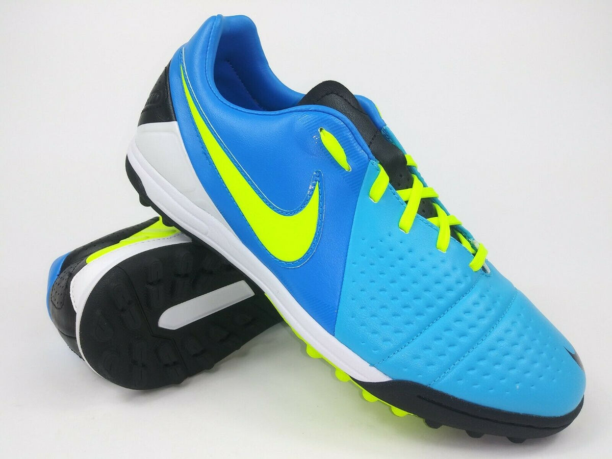 nike ctr360 turf