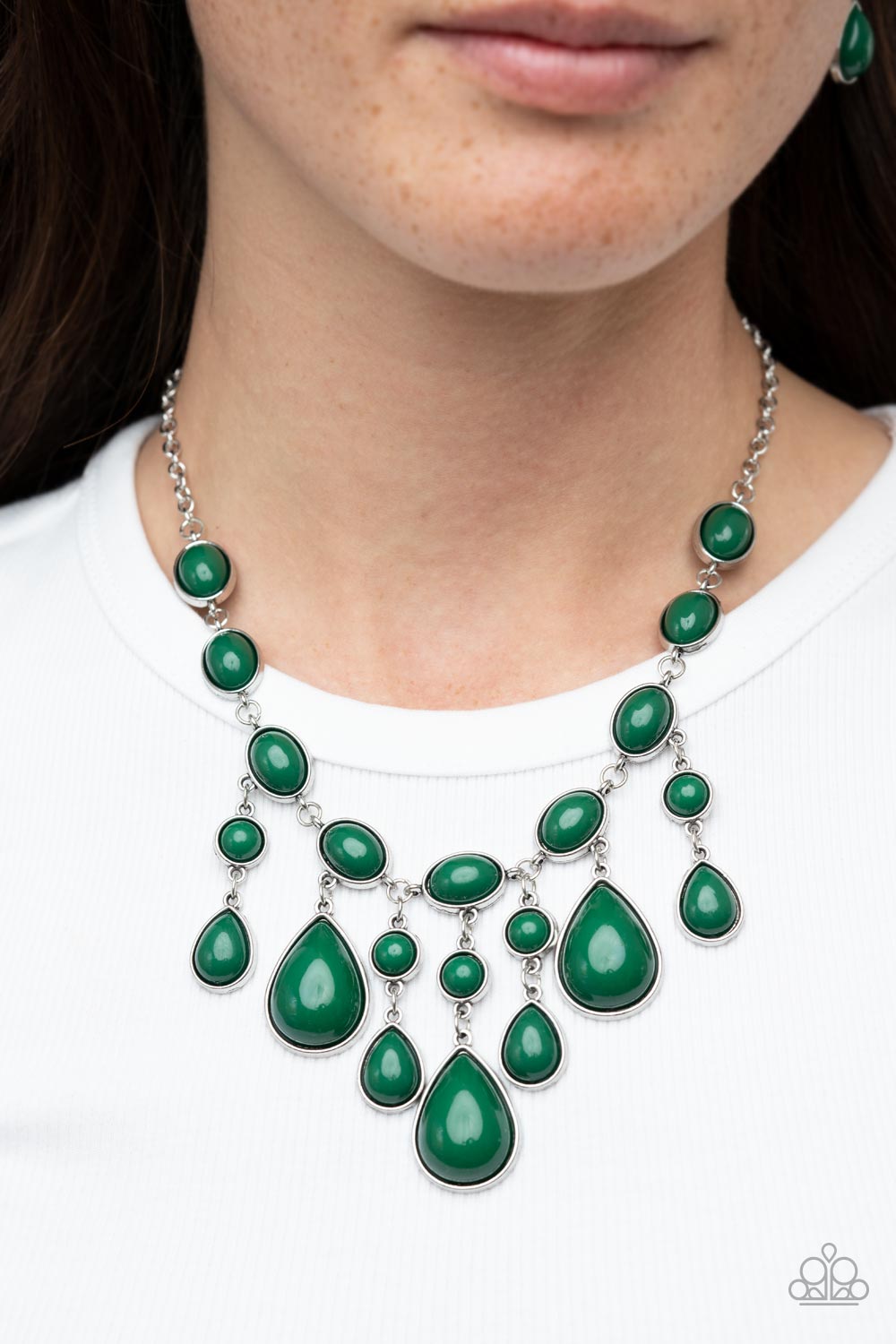 paparazzi emerald green necklace