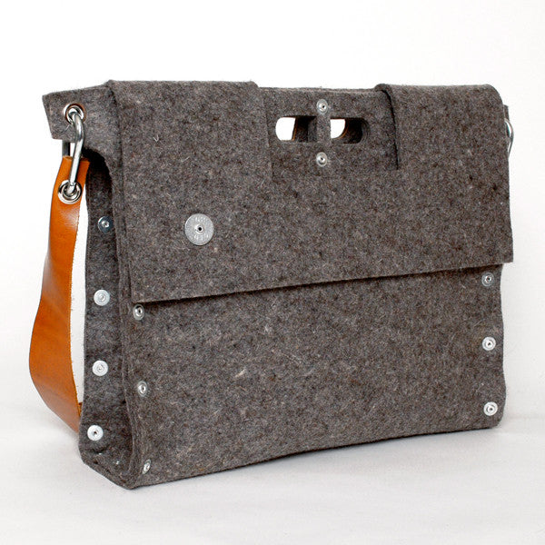Carga 02 Messenger