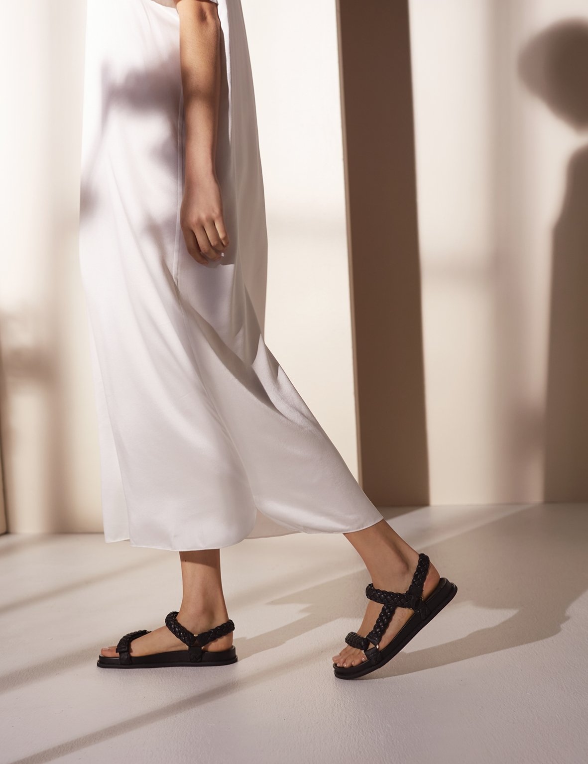 La Tribe | Elke Braided Sandal - Black
