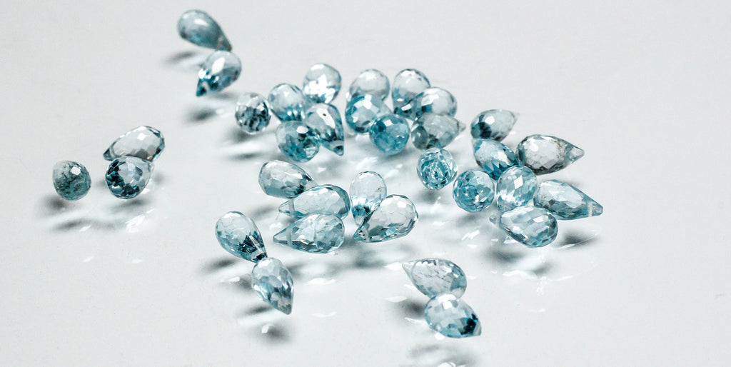 blue topaz gemstones