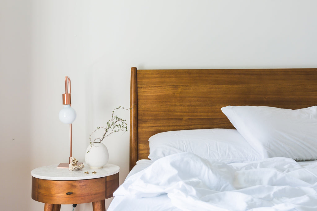 bedroom with small lamp