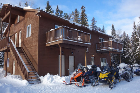 Sleeping cabin at TataChikaPika Lake Lodge