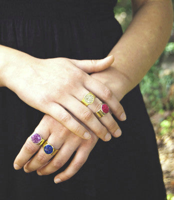 Colorful glitter rings